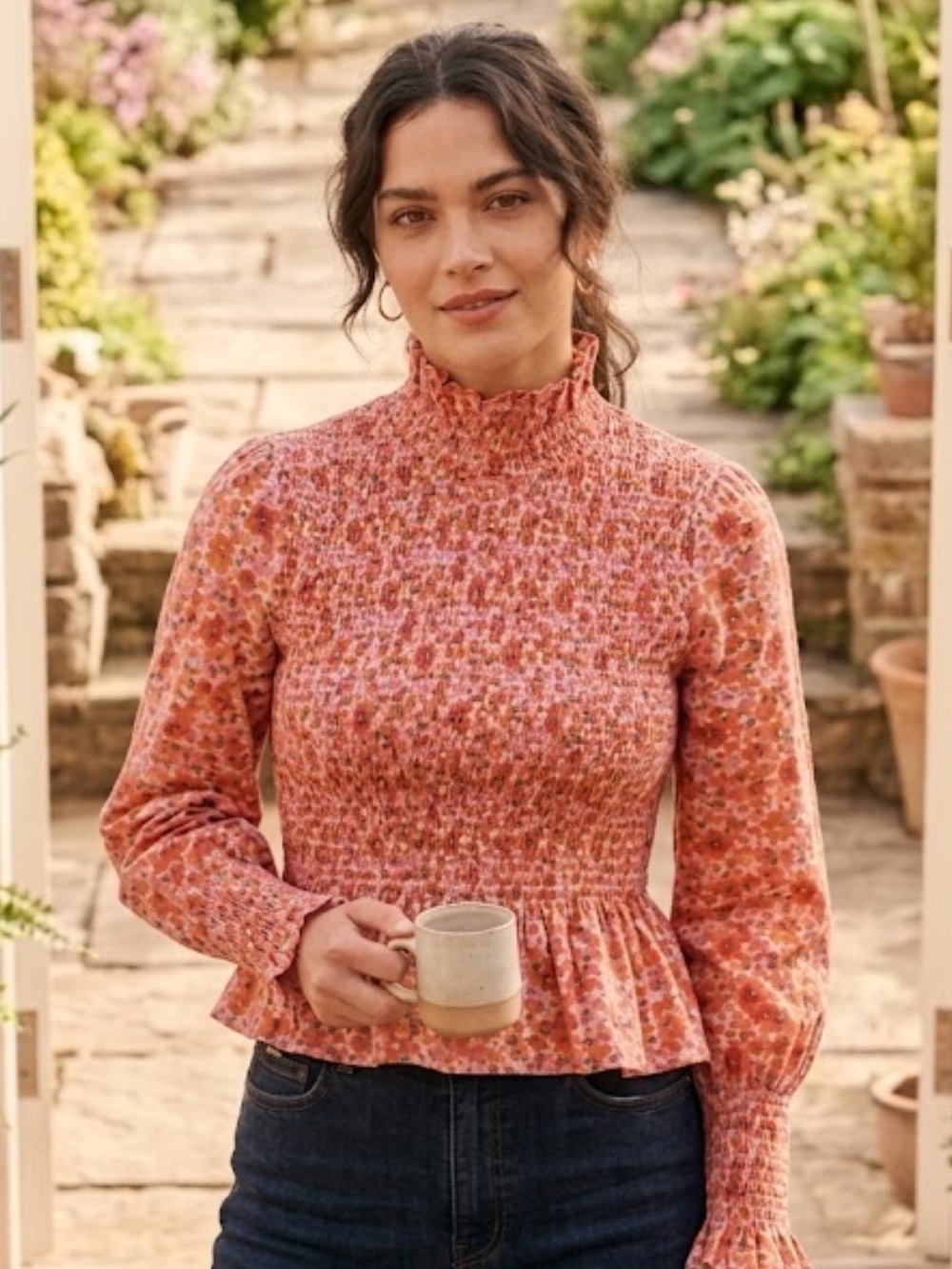 Tuckernuck Pink Floral Smocked Blouse Women’s Small Long Sleeve Cotton Top
U